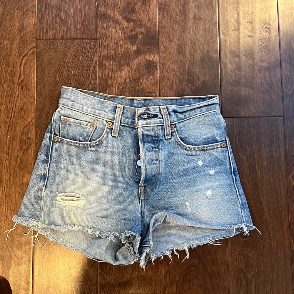Levi’s 501 shorts